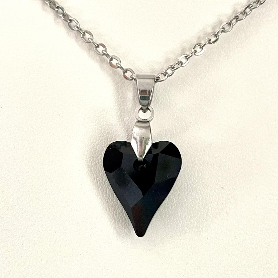 Gros Coeur Sauvage en Cristal Noir