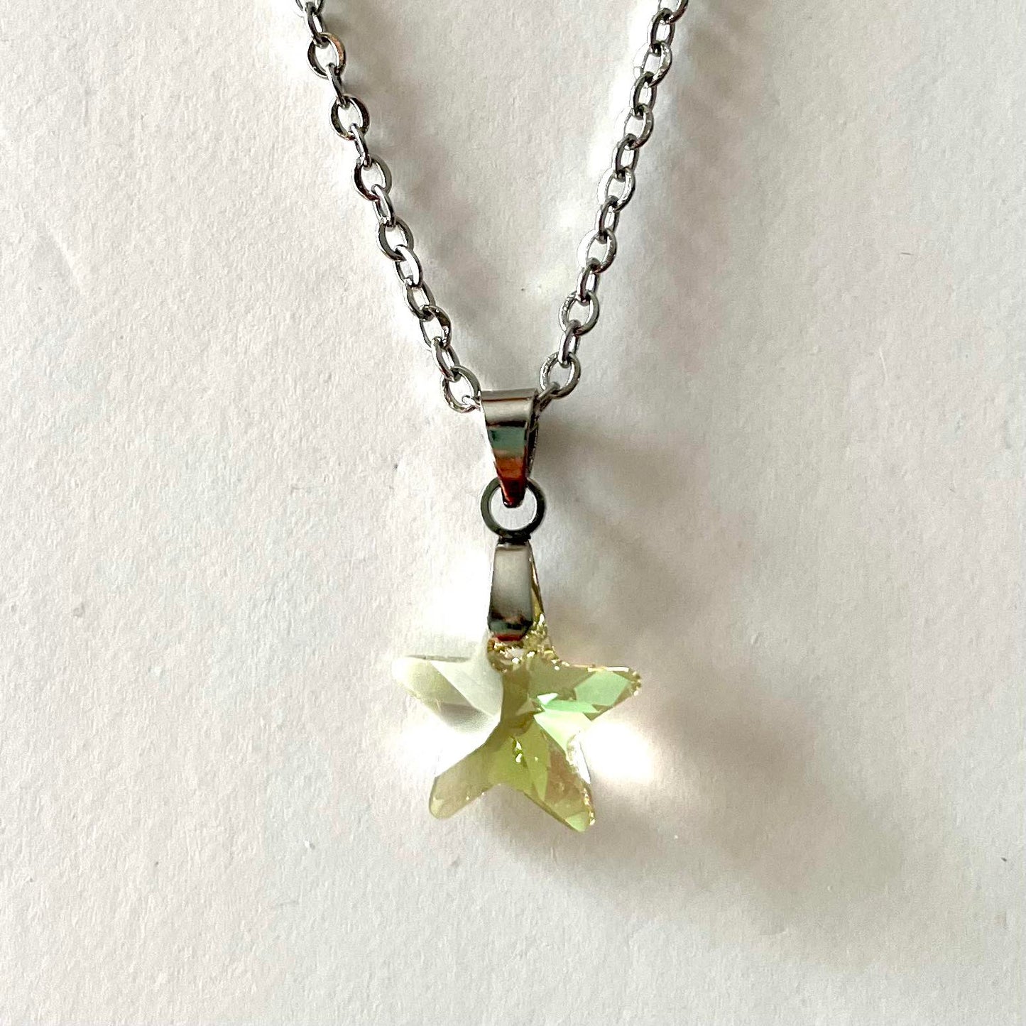 Petite Étoile droite 14mm en Cristal Luminous green