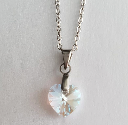 Petit coeur 10mm en cristal Clair Shimmer