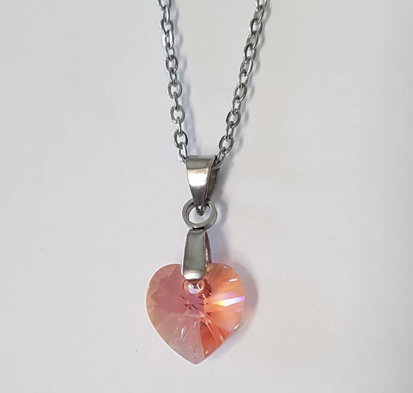 Petit coeur 10mm en cristal Pêche Shimmer