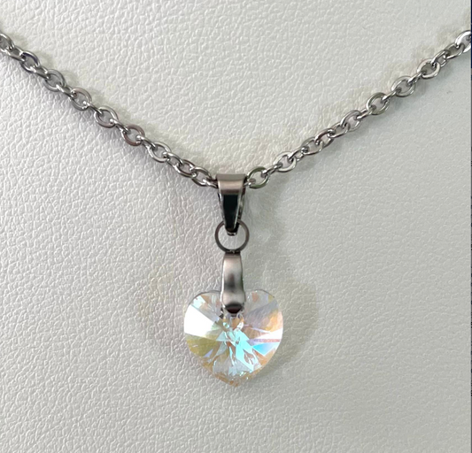 Petit coeur 10mm en cristal Aurore Boréale Bleue