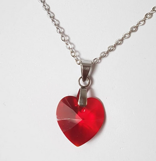 Moyen Coeur 14mm en Cristal Rouge Clair Translucide
