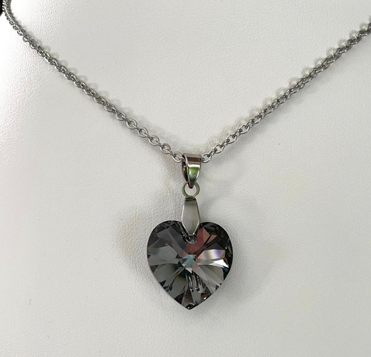 Large 18mm Heart in Silvernight Shimmer Crystal 