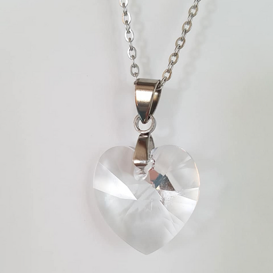 Large 18mm Heart in Translucent Clear Crystal 