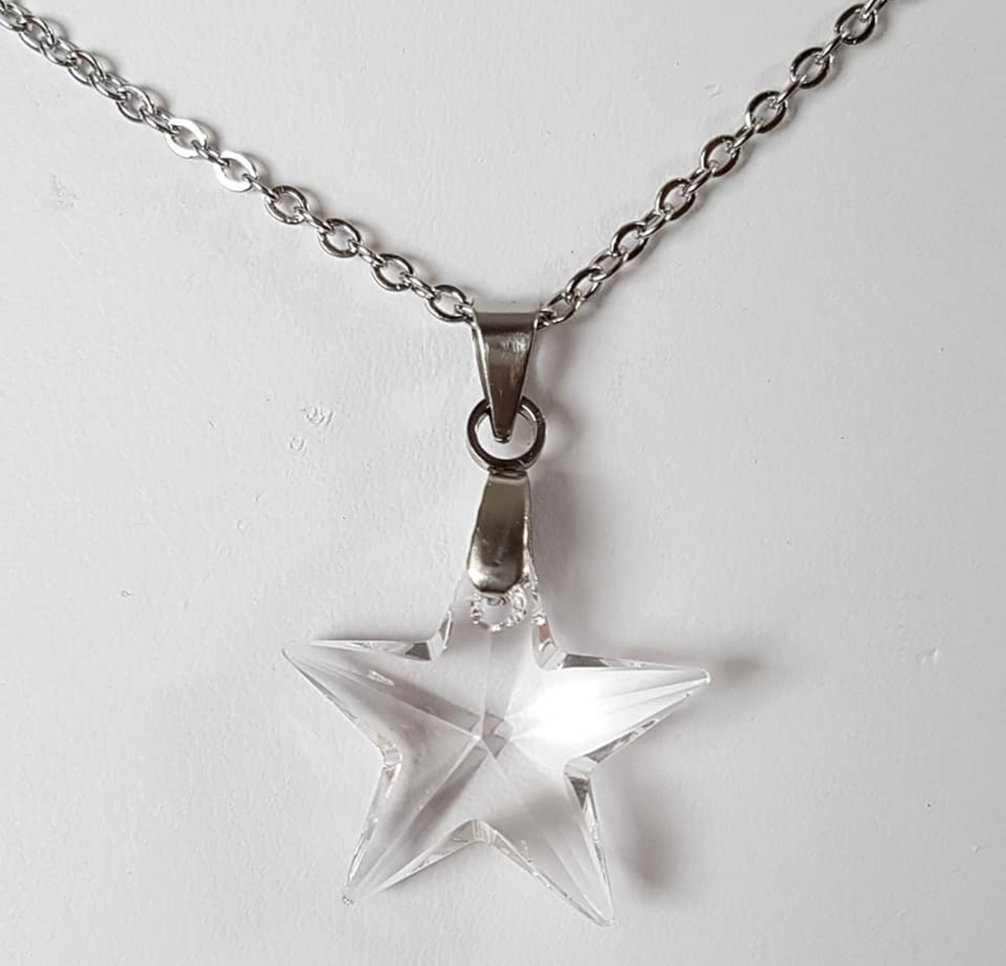 Étoile droite 16mm en Cristal Clair Translucide