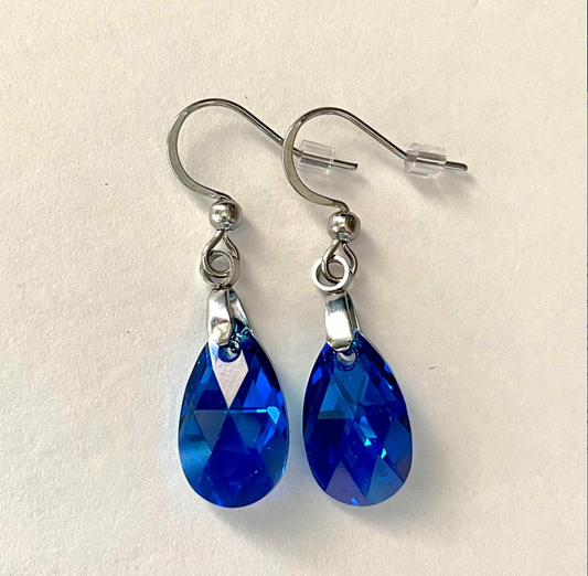 Boucles Poire en cristal Bleu Royal
