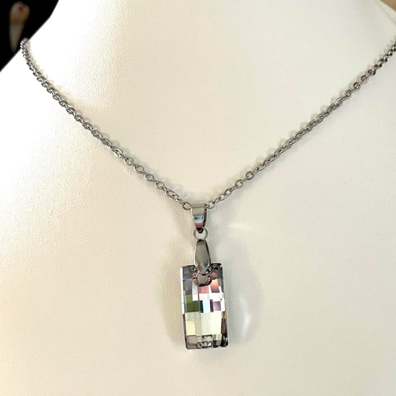 Urban Crystal Silver Stained Glass 
