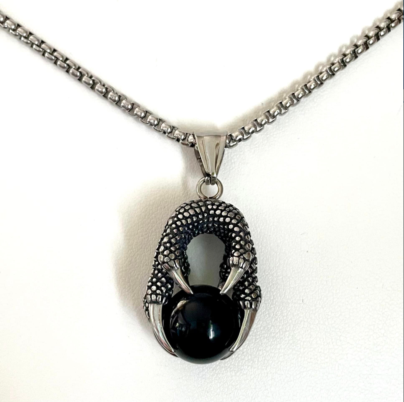 Griffe de Dragon Noire en inox