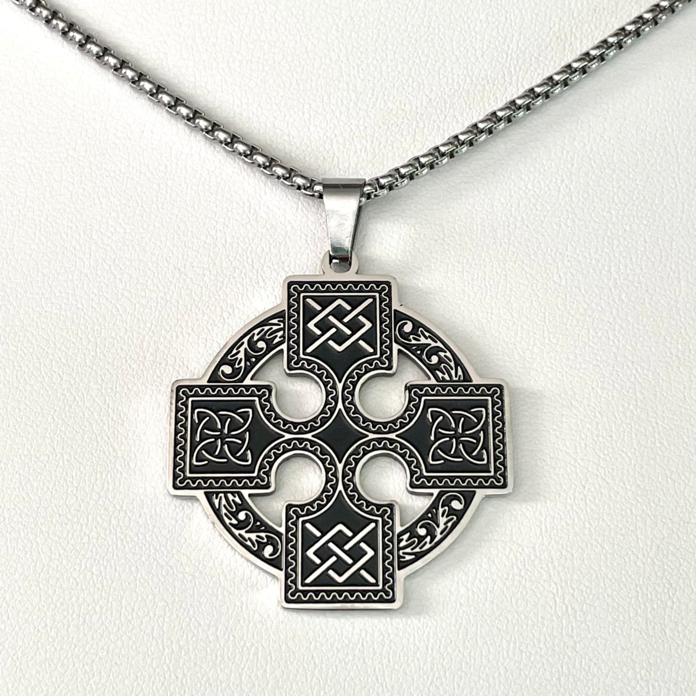Croix Celtique en inox