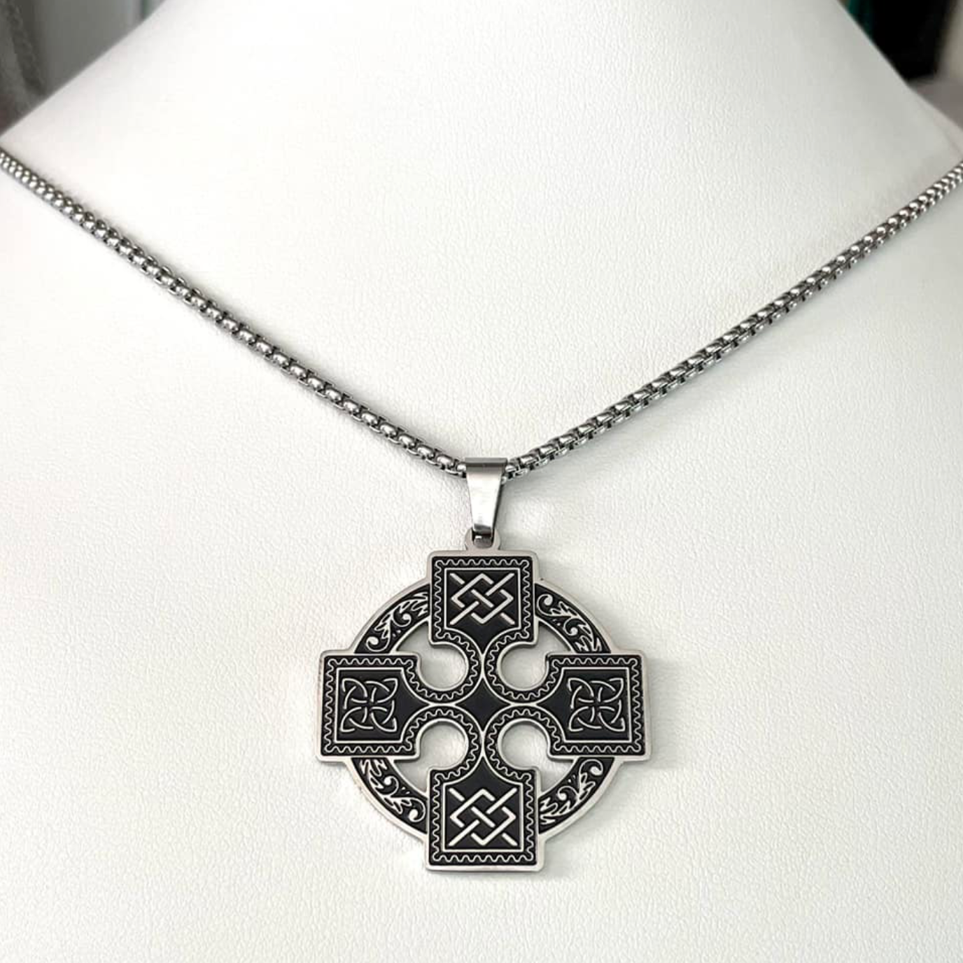 Croix Celtique en inox