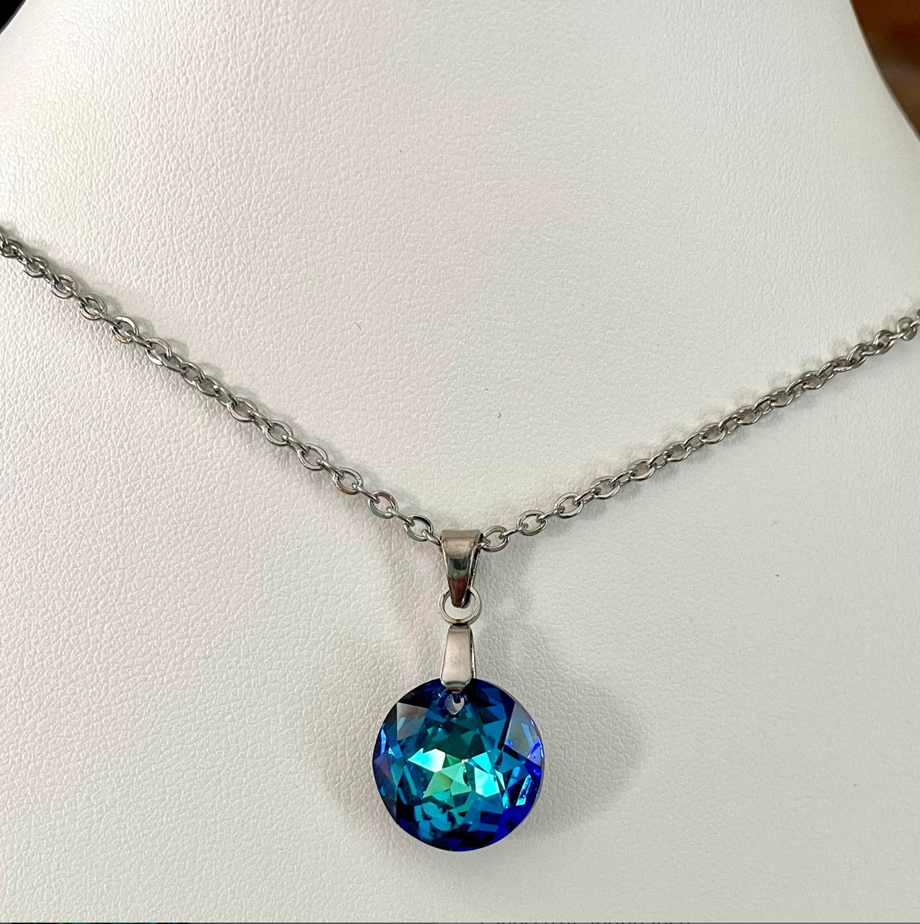 Moyen Classique en Cristal Bleu Bermudes