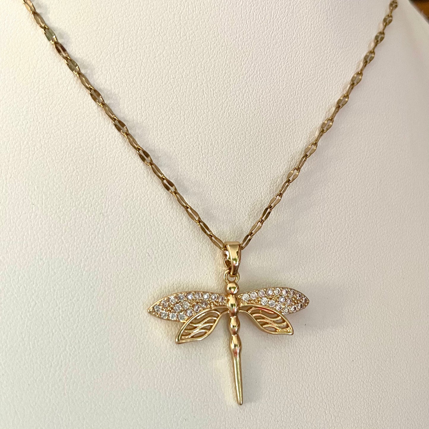 Collier Libellule en inox doré