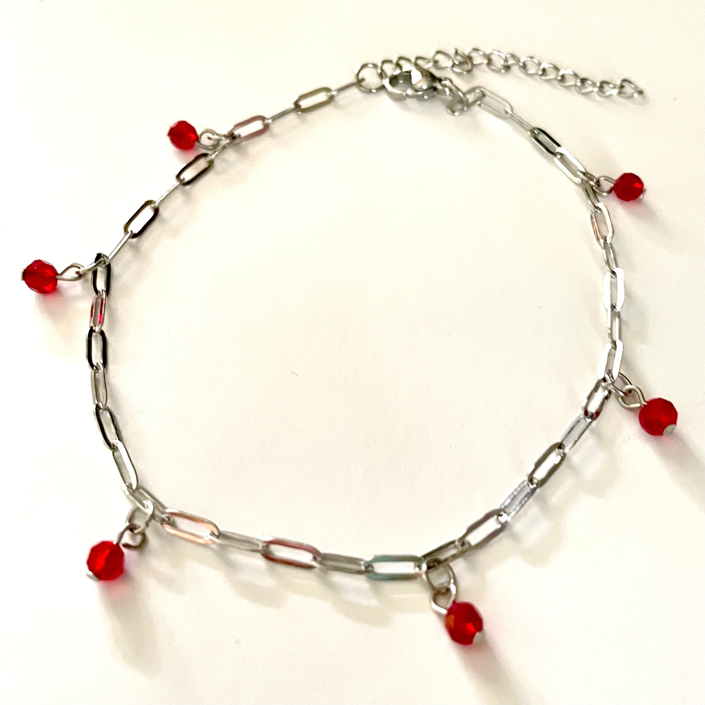 Chaîne de Cheville avec cristal rouge