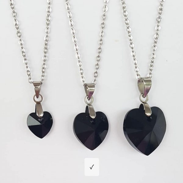 Moyen Coeur Noir en Cristal – Image 2