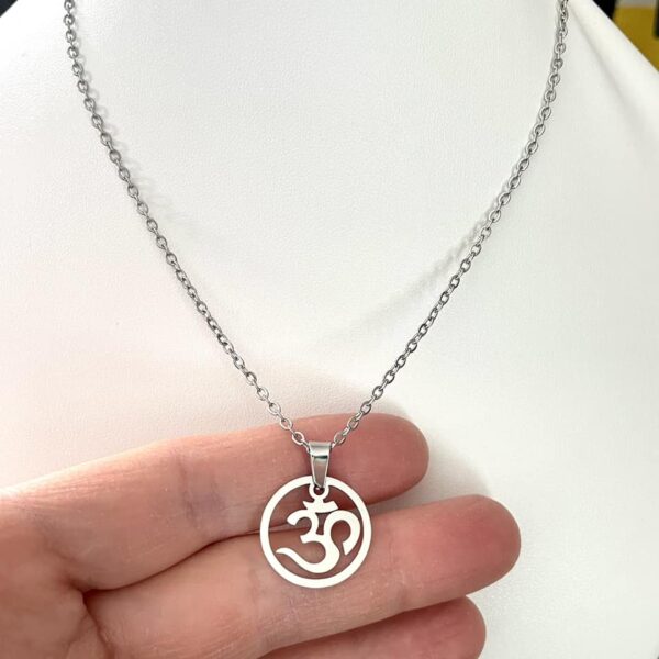 Pendentif Om en inox – Image 2