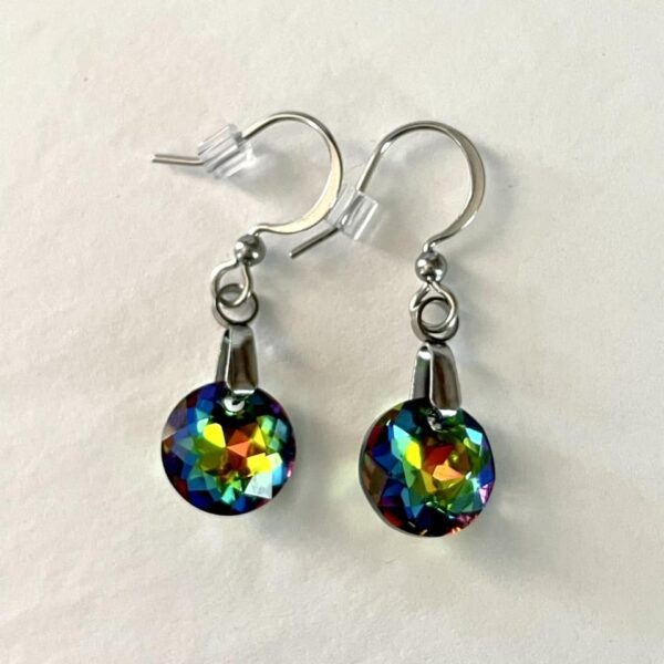 Boucles Classics en Cristal Multicolore – Image 2