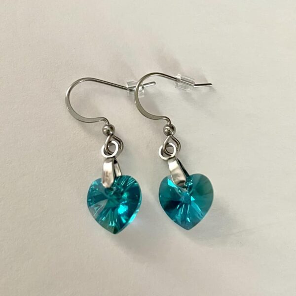 Boucles d'oreilles en cristal turquoise ab – Image 3